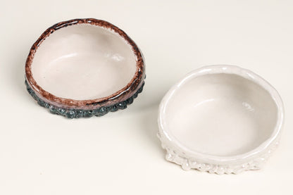 Grotta del Polpo Decorative Plate in Pearl