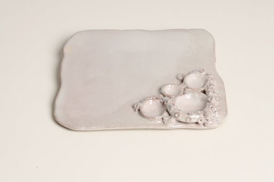 Parthenope Plate in Pearl