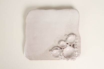 Parthenope Plate in Pearl